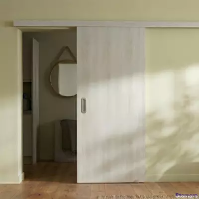 Bīdāmās iekšdurvis Basic 01 Sudraba ozols EKOfinierējums